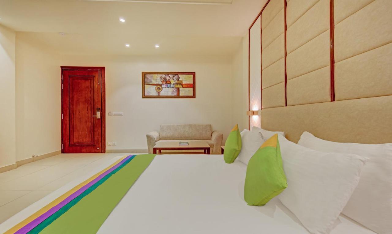 Treebo Premium Relax Inn Patel Nagar نيودلهي المظهر الخارجي الصورة